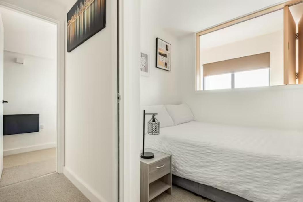 Two Bedrooms Exquisite En-Suite Apartment Deansgate Manchester Bagian luar foto